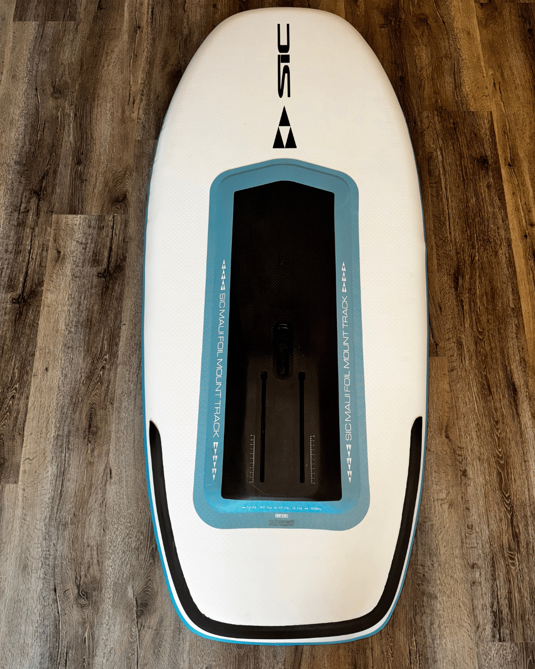 RAPTOR AIR 5&#39;11&quot; Inflatable Wing Foil Board - Travel Ready